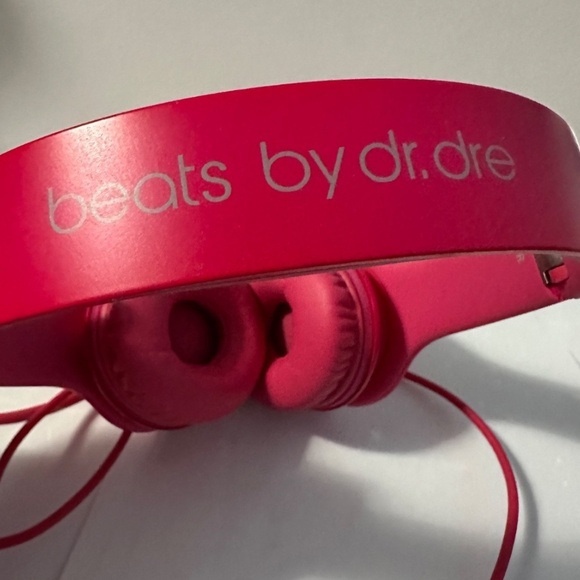 Beats Headphones Pink – Wired w/ Volume Control – Great Condition - Picture 2 of 13
